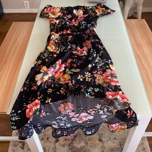 Floral flowy high low dress! Off shoulder never worn!